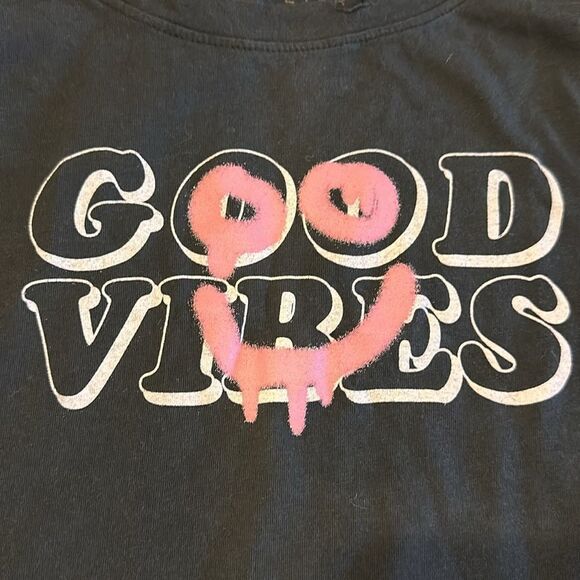 Prince Peter Girls ‘Good Vibes’ Black Cropped Uncut Hem T-Shirt - Size XL - Picture 2 of 6